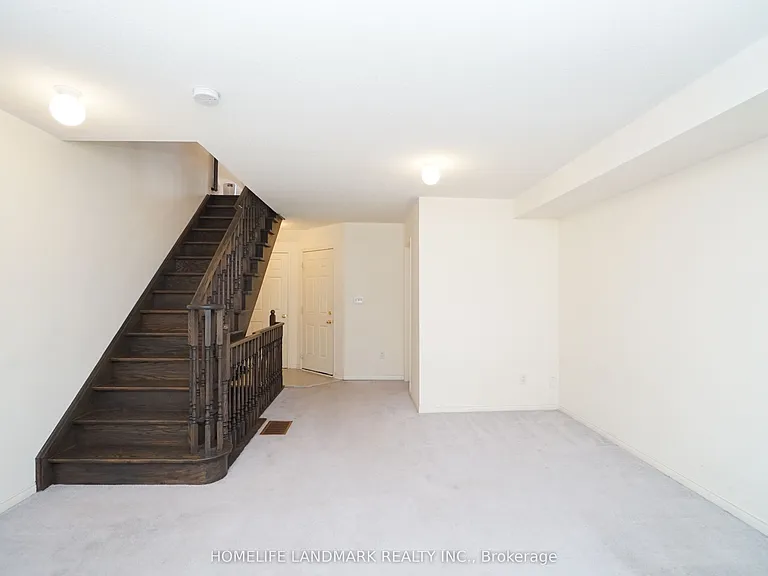43 Odoardo Di Santo Cir — Photo 7