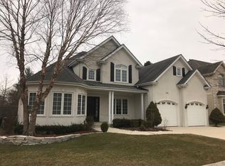 809 Timber Ridge Ct, Westmont, IL 60559