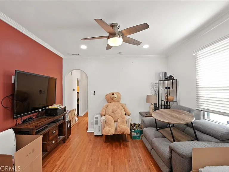1466 W Santa Cruz St — Photo 8