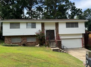 8909 Byron Dr, Little Rock, AR 72205