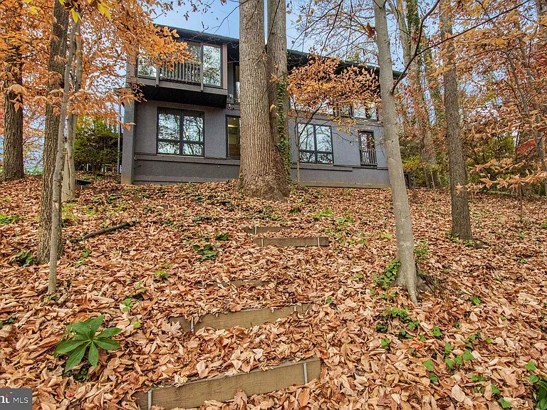 5517 Mohican Rd — Photo 5