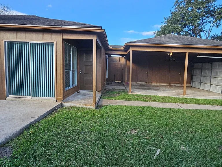 8151 Misty Ridge Ln — Photo 8