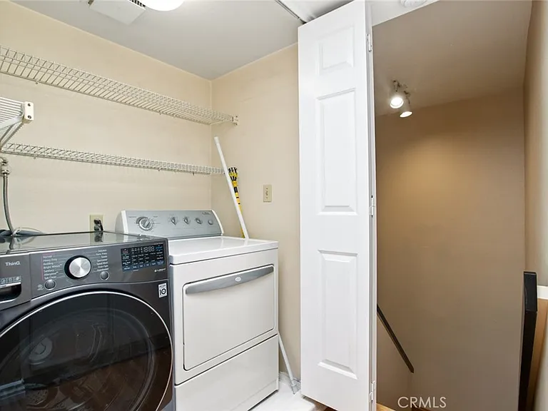 5340 Wilkinson Ave #6 — Photo 23