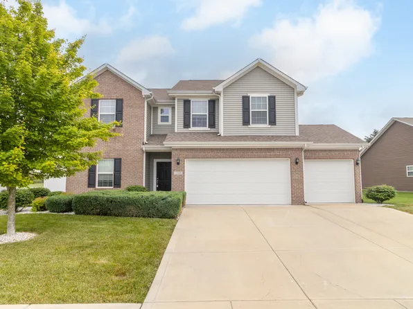 2260 Santa Fe Dr, Greenfield, IN 46140