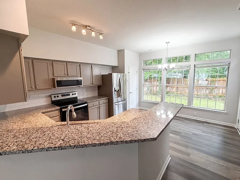 4809 Pennant Pl — Photo 9