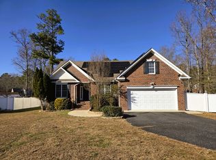 11512 Charles Towne Rd, Midlothian, VA 23112