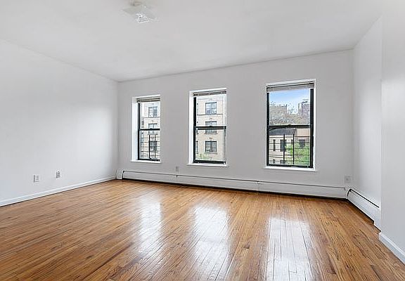 2nd image of 554 W 183rd St APT 2