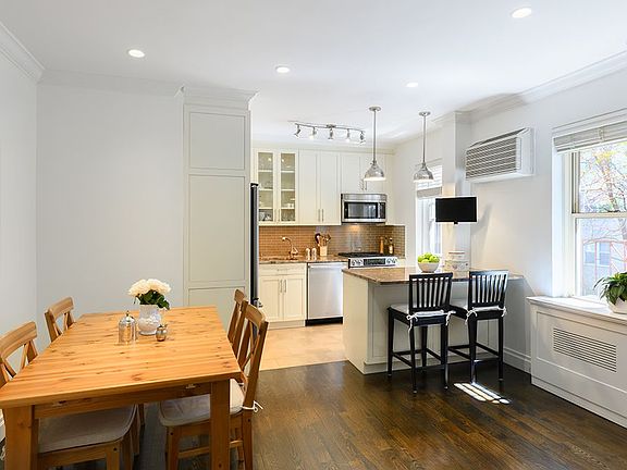 3rd image of 525 E 89th St APT 4K