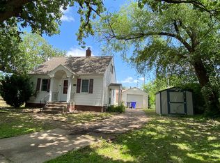 1340 L Ave NE, Cedar Rapids, IA 52402