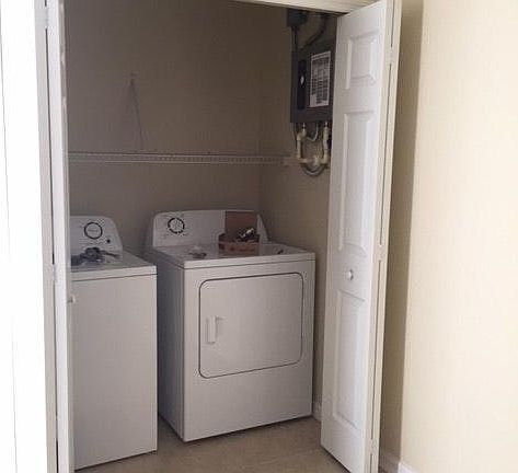 WASHER & DRYER IN LIVING AREA