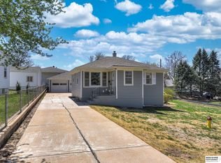 5207 O St, Omaha, NE 68117
