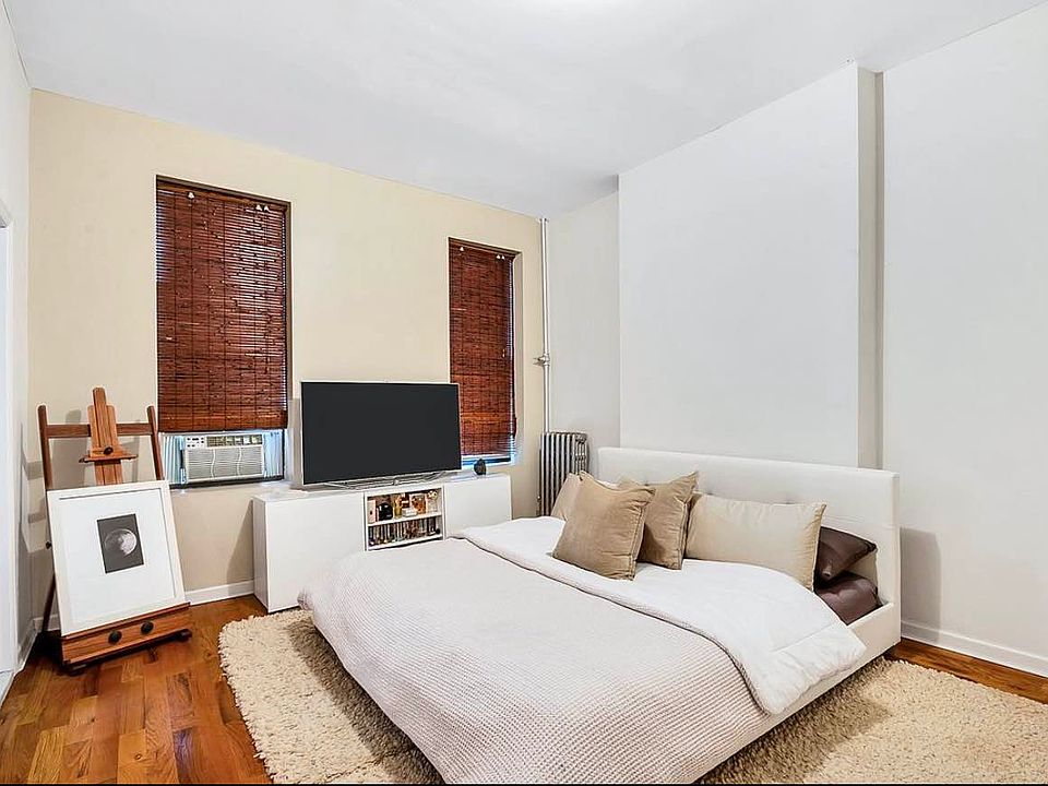 1st image of 252 Vernon Ave APT 4