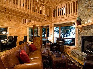 907 Ripshin Mountain Rd, Blue Ridge, GA 30513