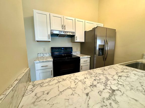 4th image of 602 Spire Ct
