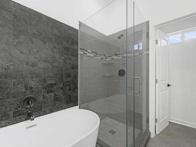 2714 Anita St — Photo 16