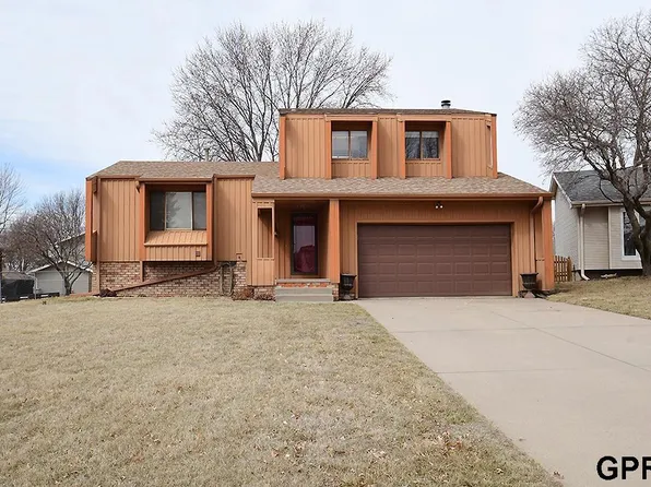 7114 S 138th Cir, Omaha, NE 68138