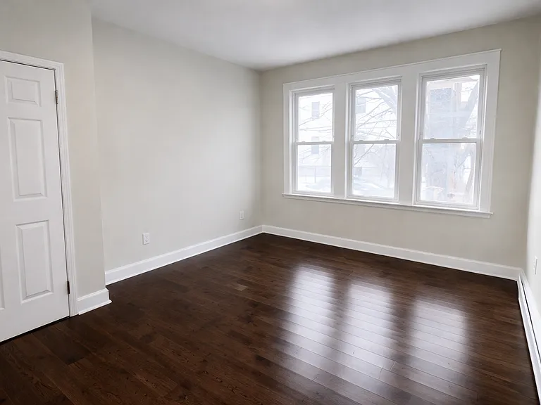 118 Norwood — Photo 10