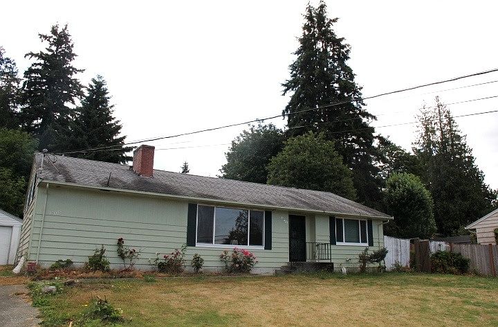1st image of 17027 44th Ave W