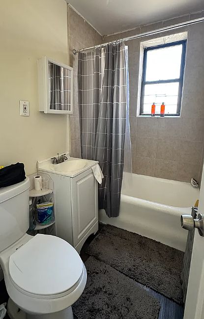 1st image of 90-24 187th Pl #4