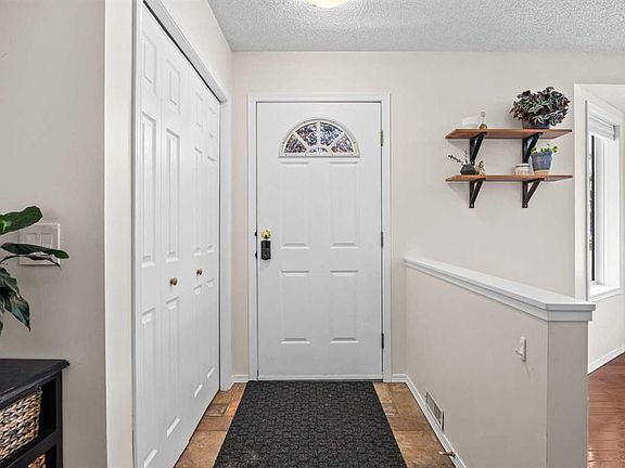 4th image of 690 N Regal Park NE