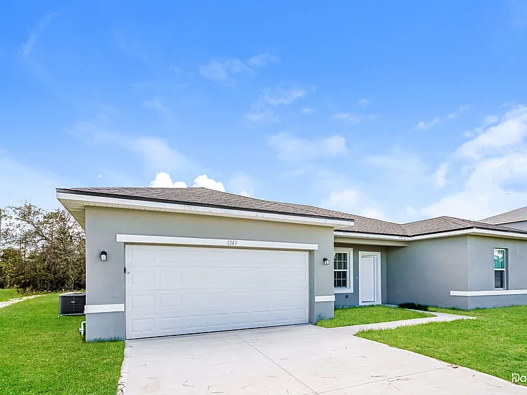 1243 Amazon Ln — Photo 2