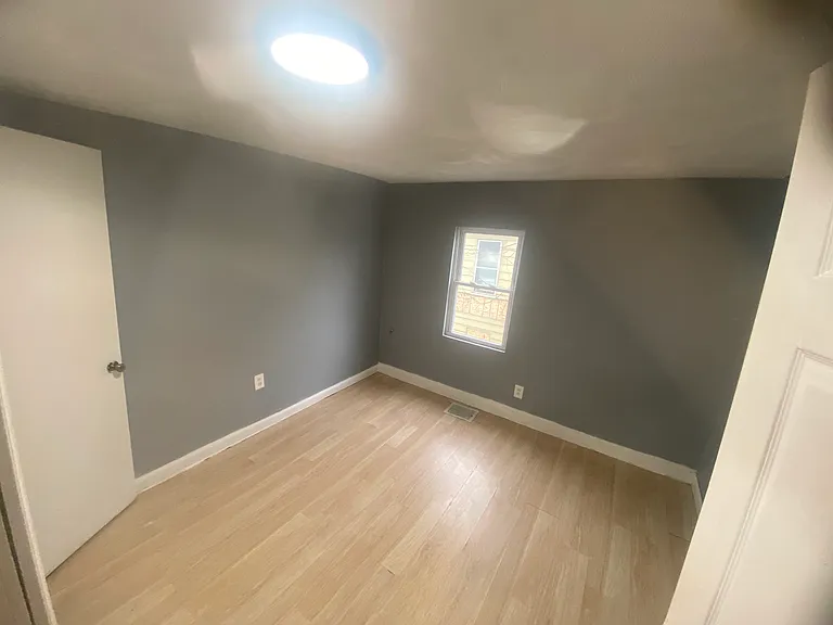 200 Murray St #2 — Photo 9