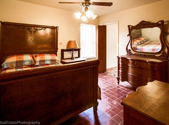 4th image of 4510 Moana Dr