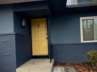 5500 Clark State Rd, Gahanna, OH 43230