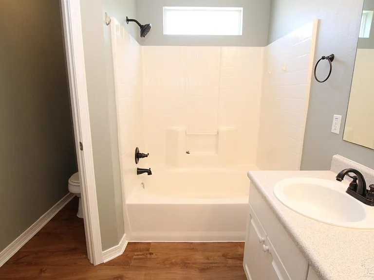 386 Mizzen Ln — Photo 11