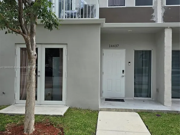 14437 SW 260th St #1, Homestead, FL 33032