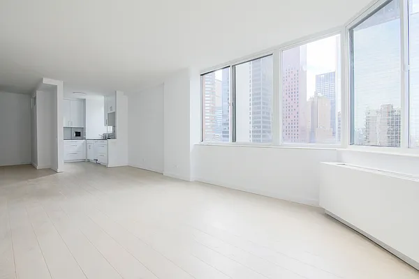 Rented by Platinum Properties | media 8