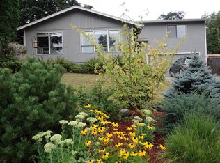 660 SW 56th St, Corvallis, OR 97333