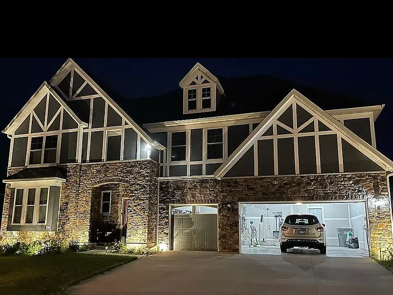 16499 Beverly Dr — Photo 3