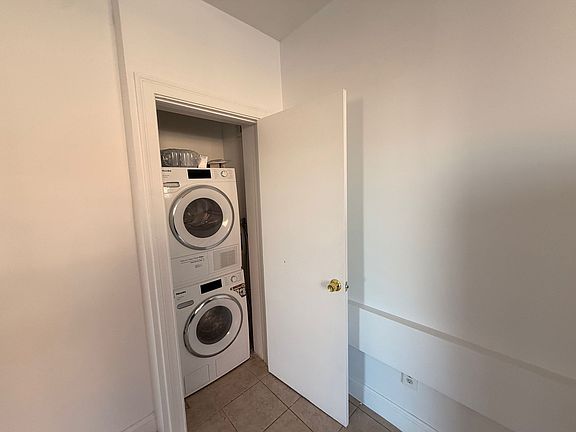 5th image of 118 74th St #4C