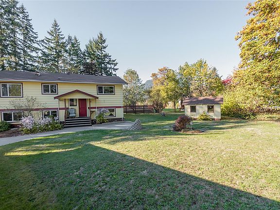 4th image of 6381 Somenos Rd