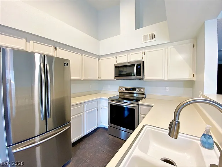 1575 W Warm Springs Rd #1024 — Photo 19