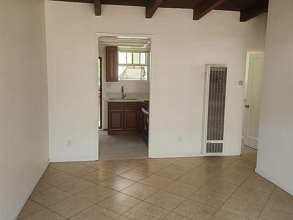 3rd image of 1625 Thomas Ave