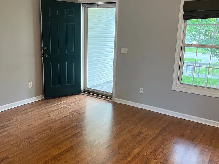 901 Clydesdale — Photo 14