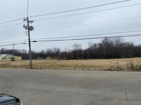 N 11th St, Muskogee, OK 74401