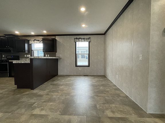 4th image of 7204 E Grand River Ave #329