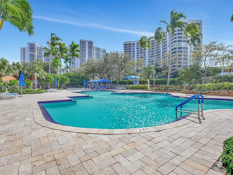 3500 Mystic Pointe Dr #1206 — Photo 50