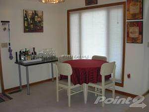 Teal 190 Dining Rm
