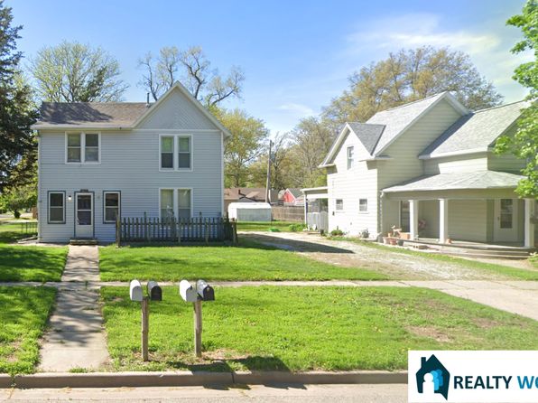 5743 Morrill Ave