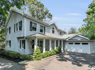 2 Crozier Ct, Fair Haven, NJ