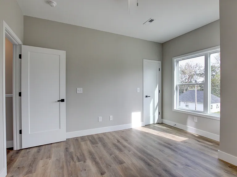 226 3rd St #226 — Photo 29