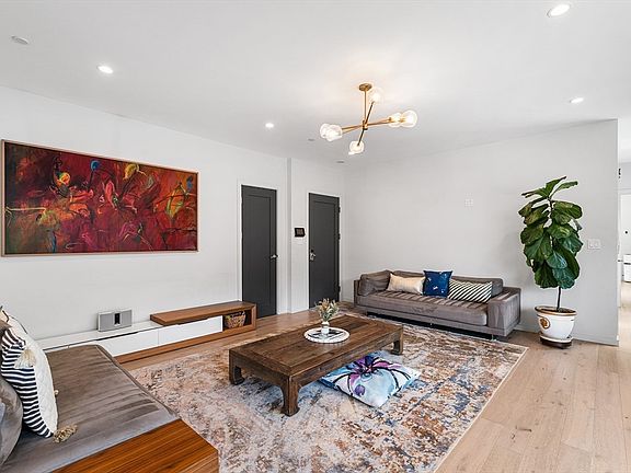 4th image of 100 A St Unit 2