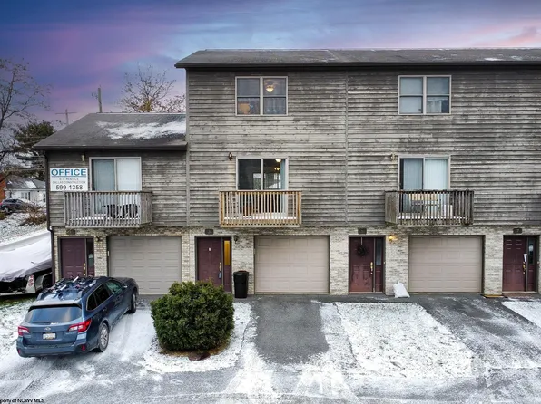 3 Silver Creek Dr, Morgantown, WV 26505