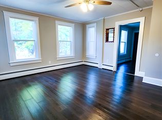 80 Ramies Ln APT 1, Harrisville, RI 02830