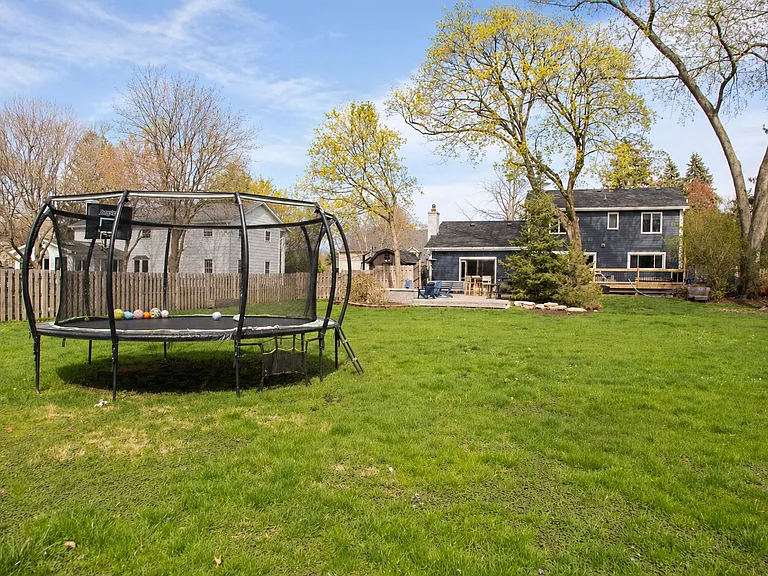 2S316 Arrowhead Dr — Photo 51