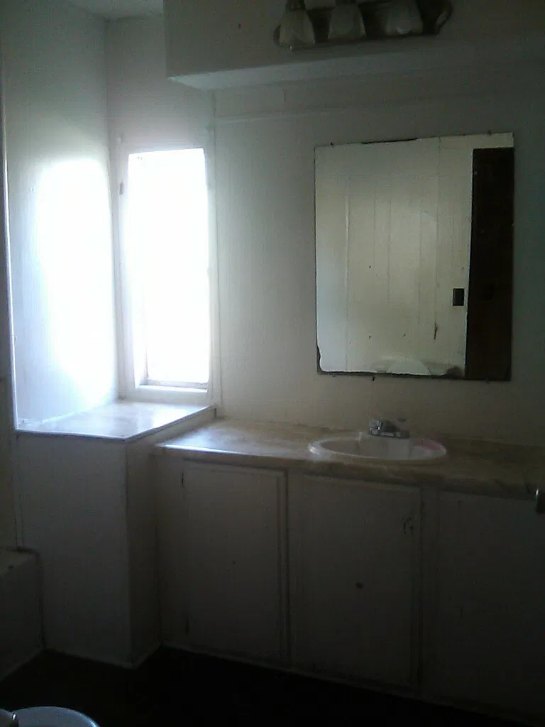 1503 Hinton Lot 6 — Photo 3